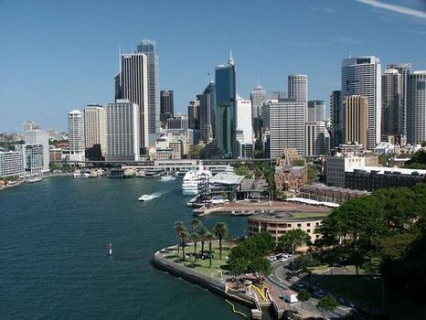 Місто Австралії у субтропічному поясі