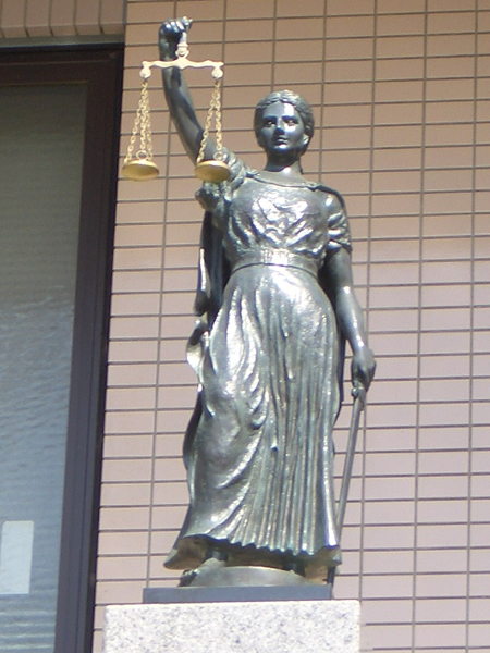Chuo highschool themis4.jpg