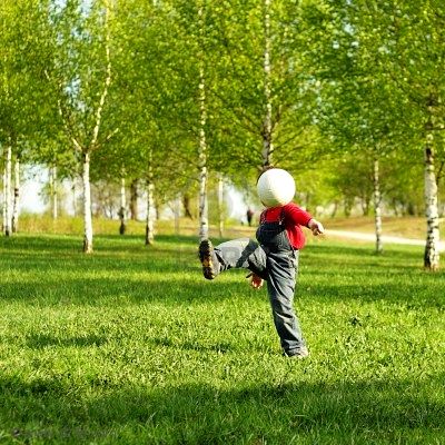 Little-boy-playing-f.jpg